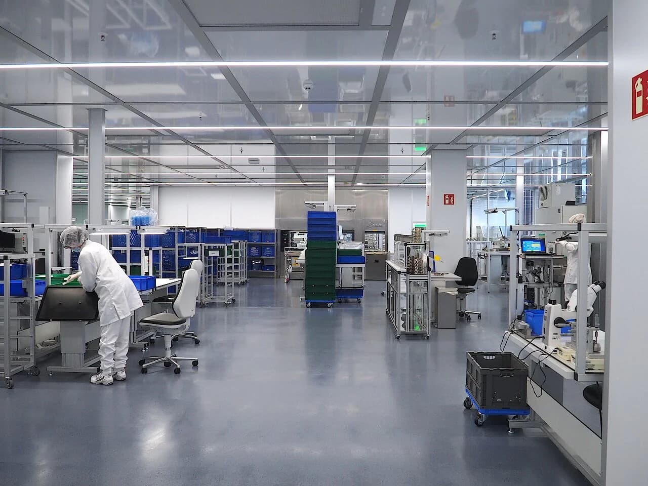 B. Braun Aesculap cleanroom / instrument production hall
